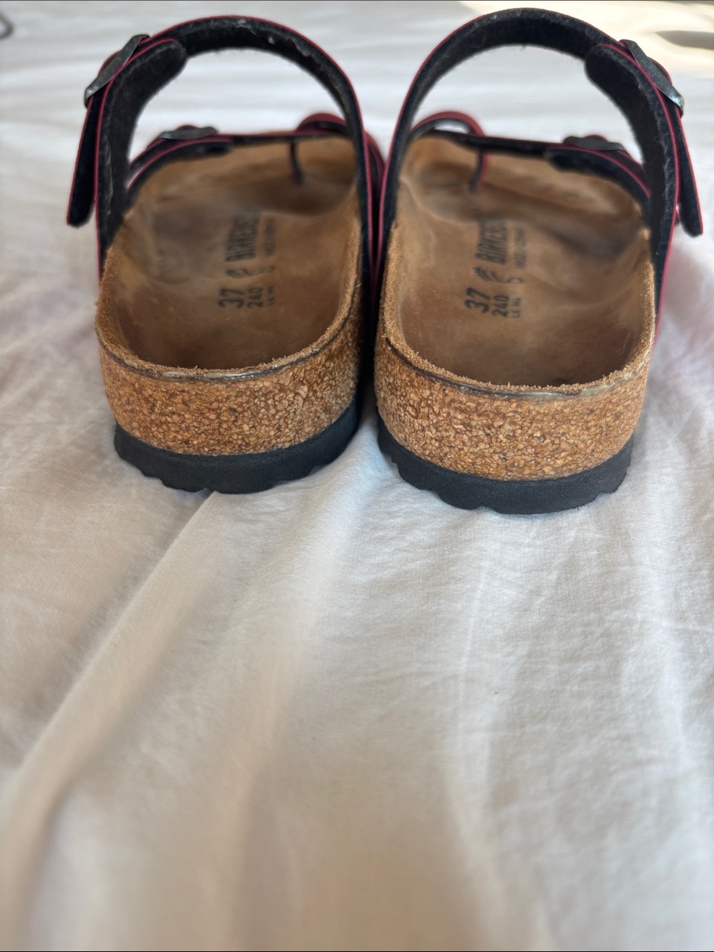 EUC Birkenstock Mayari Sandals, Pull Up Collection in Bordeaux - Rare - Picture 7 of 8